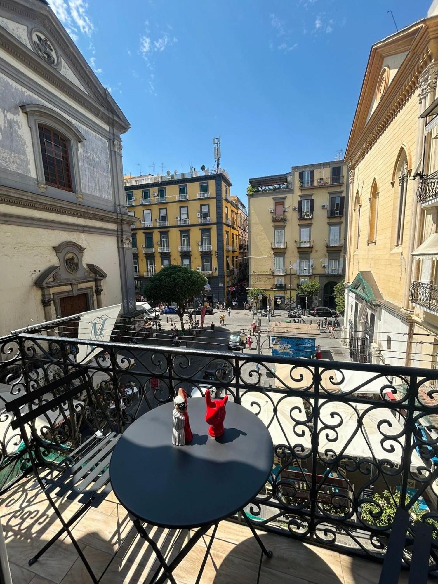 Mia Napoli Bed & Breakfast Bagian luar foto