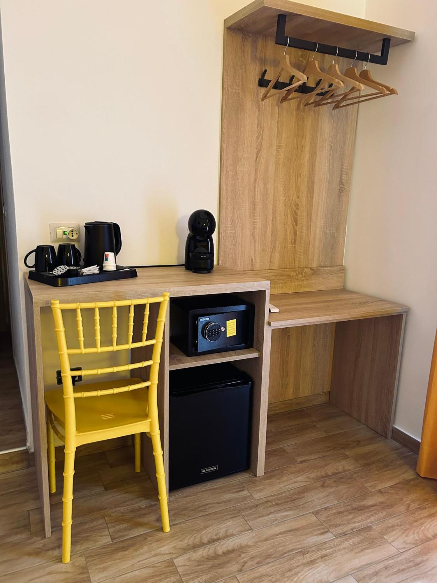 Mia Napoli Bed & Breakfast Bagian luar foto
