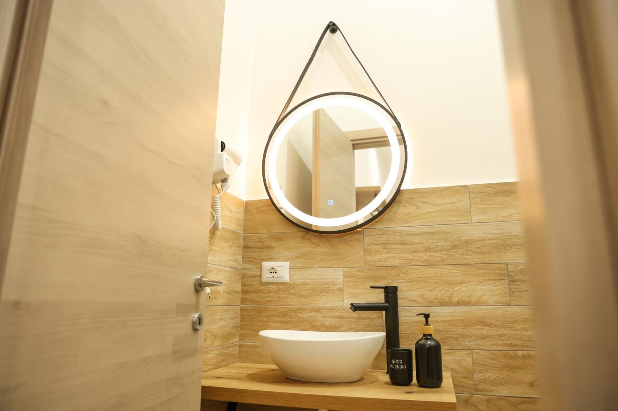 Mia Napoli Bed & Breakfast Bagian luar foto